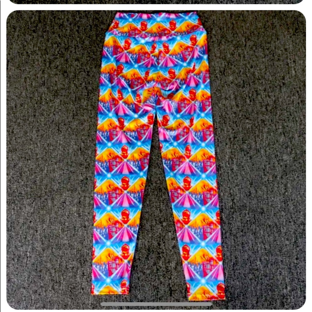 Universal Studios Harry Potter  leggings. Size M.